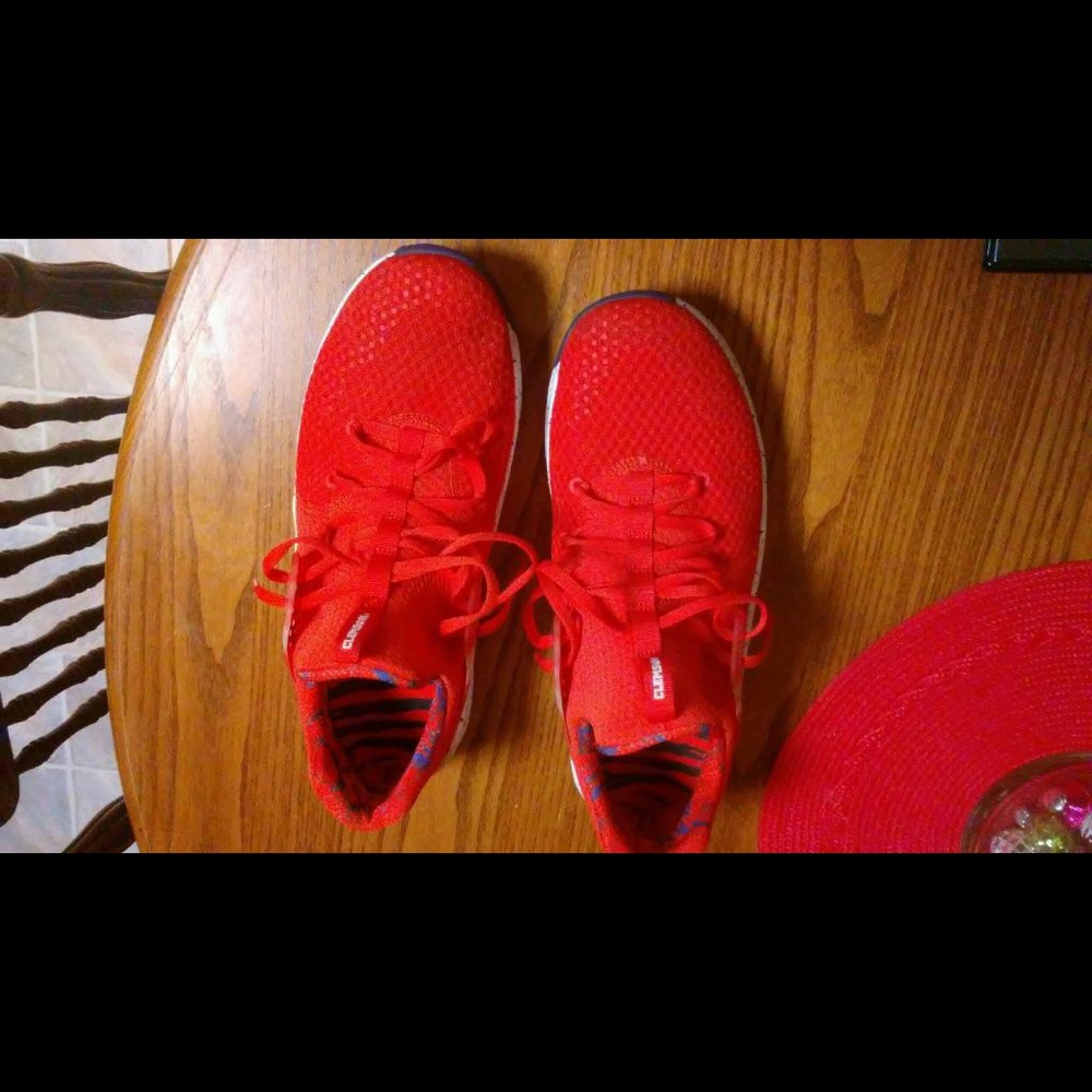 Clemson Nike’s - SIZE 12